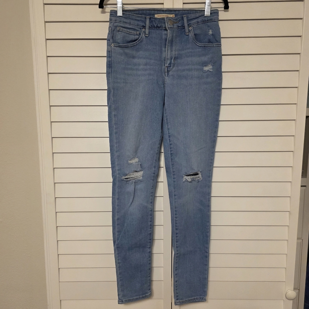 Levis 721 High Rise Skinny Jean